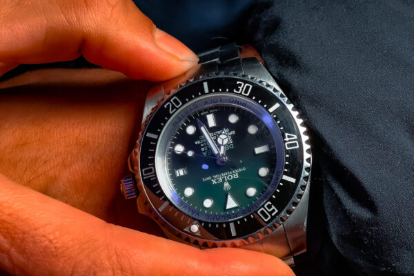 Dove vendere il tuo orologio usato: in sede oppure online?